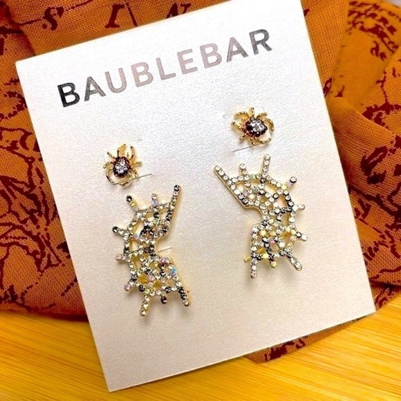 Brand New BaubleBar Set of 2 Pairs Halloween Post Earrings Spider Cobweb Sparkly - Picture 2 of 14